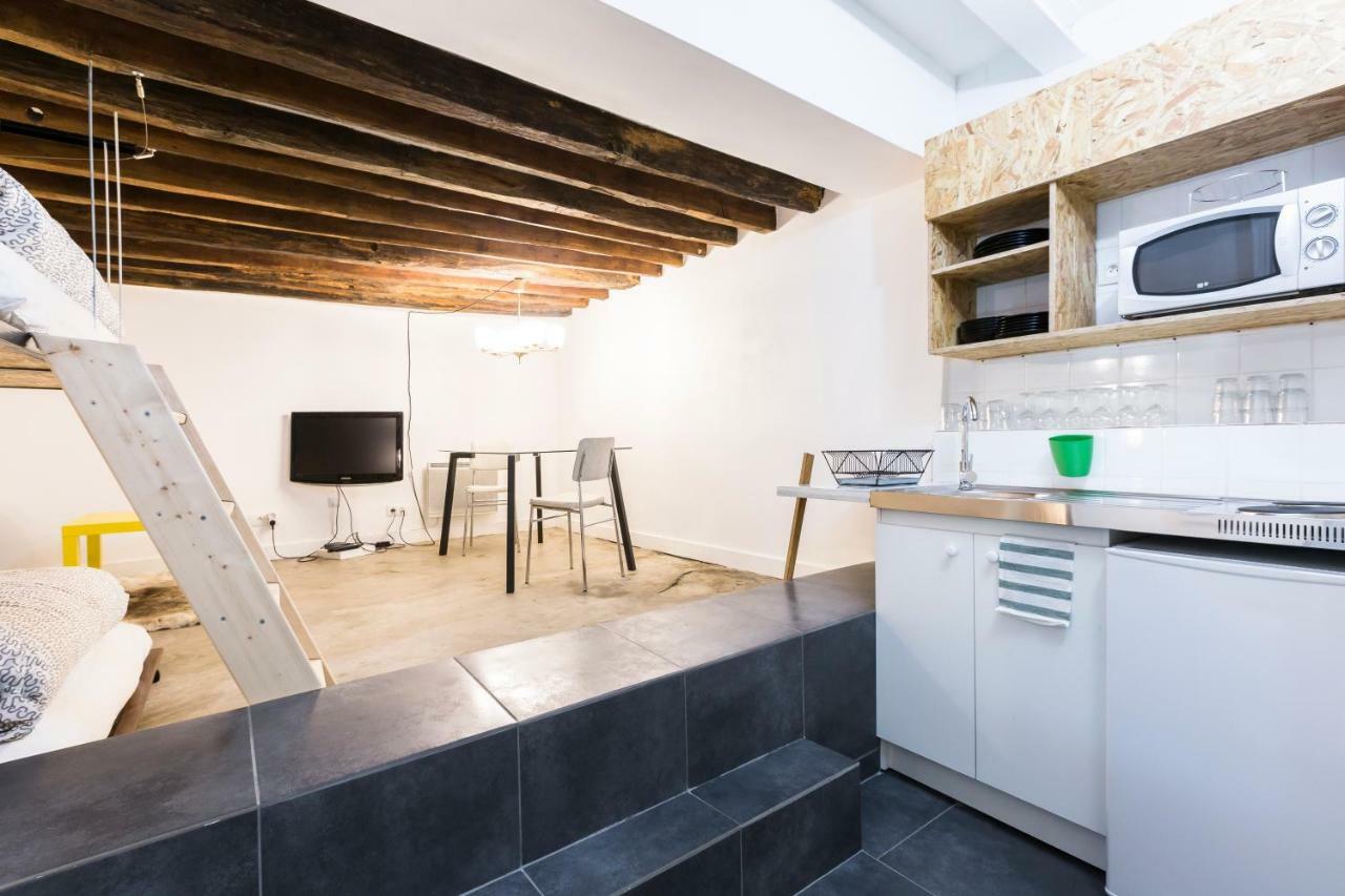 Charming 20M² Near Le Marais Appartamento Parigi Esterno foto