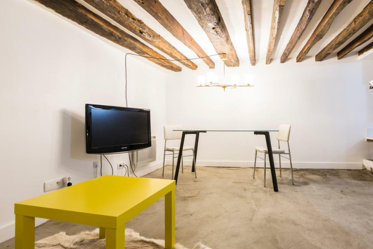 Charming 20M² Near Le Marais Appartamento Parigi Esterno foto